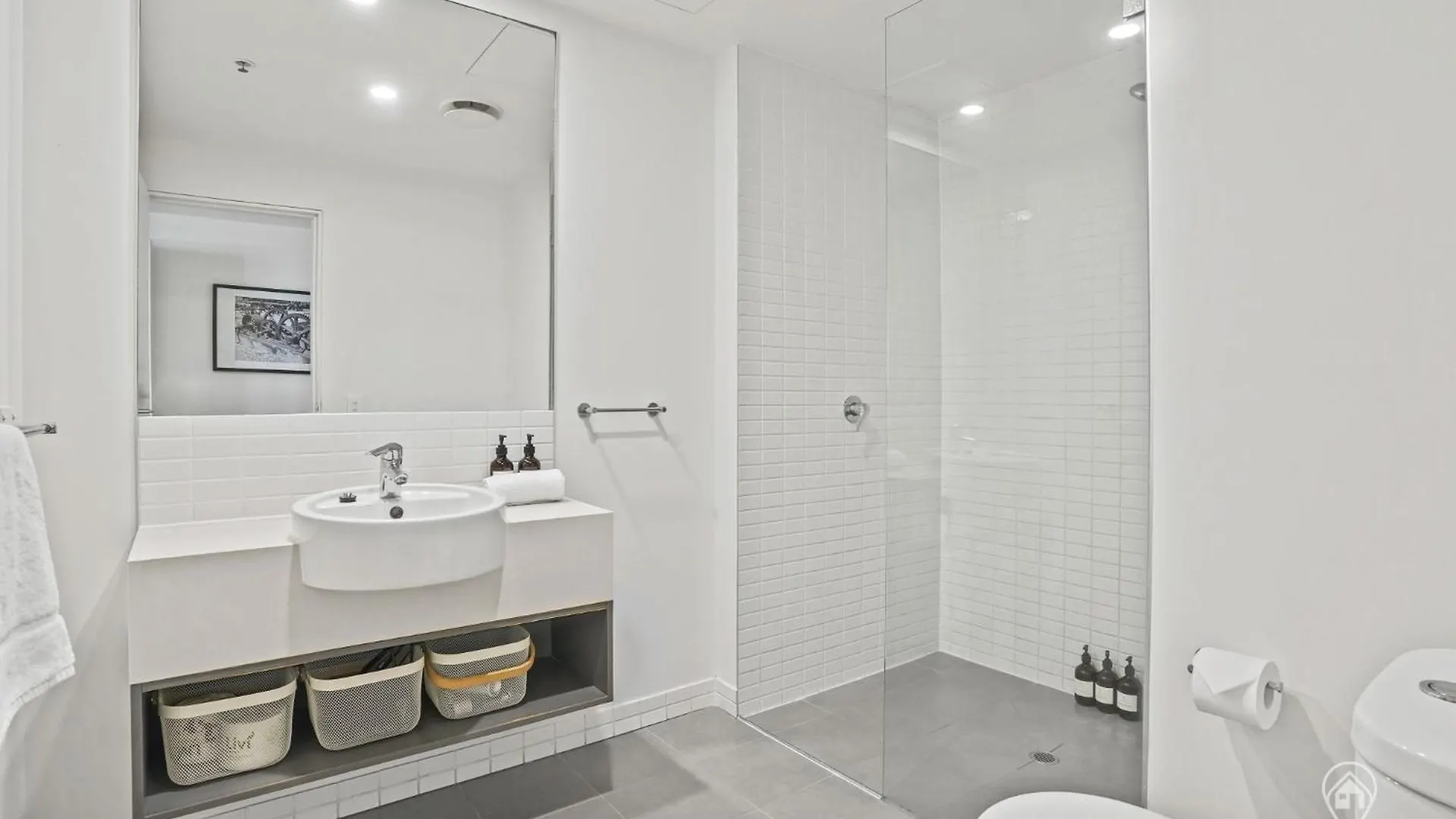 Дом отдыха Вилла 1101 Harbour Lights With Ocean Views Кэрнс